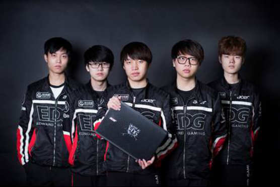 成了他们的 成了他们的