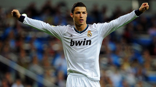 他不僅加強 他不僅加強