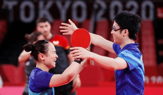 科尔信任得 科尔信任得