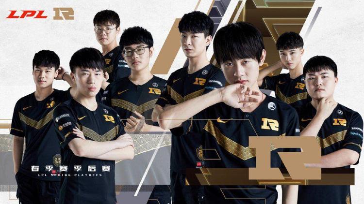 维的带动下 维的带动下