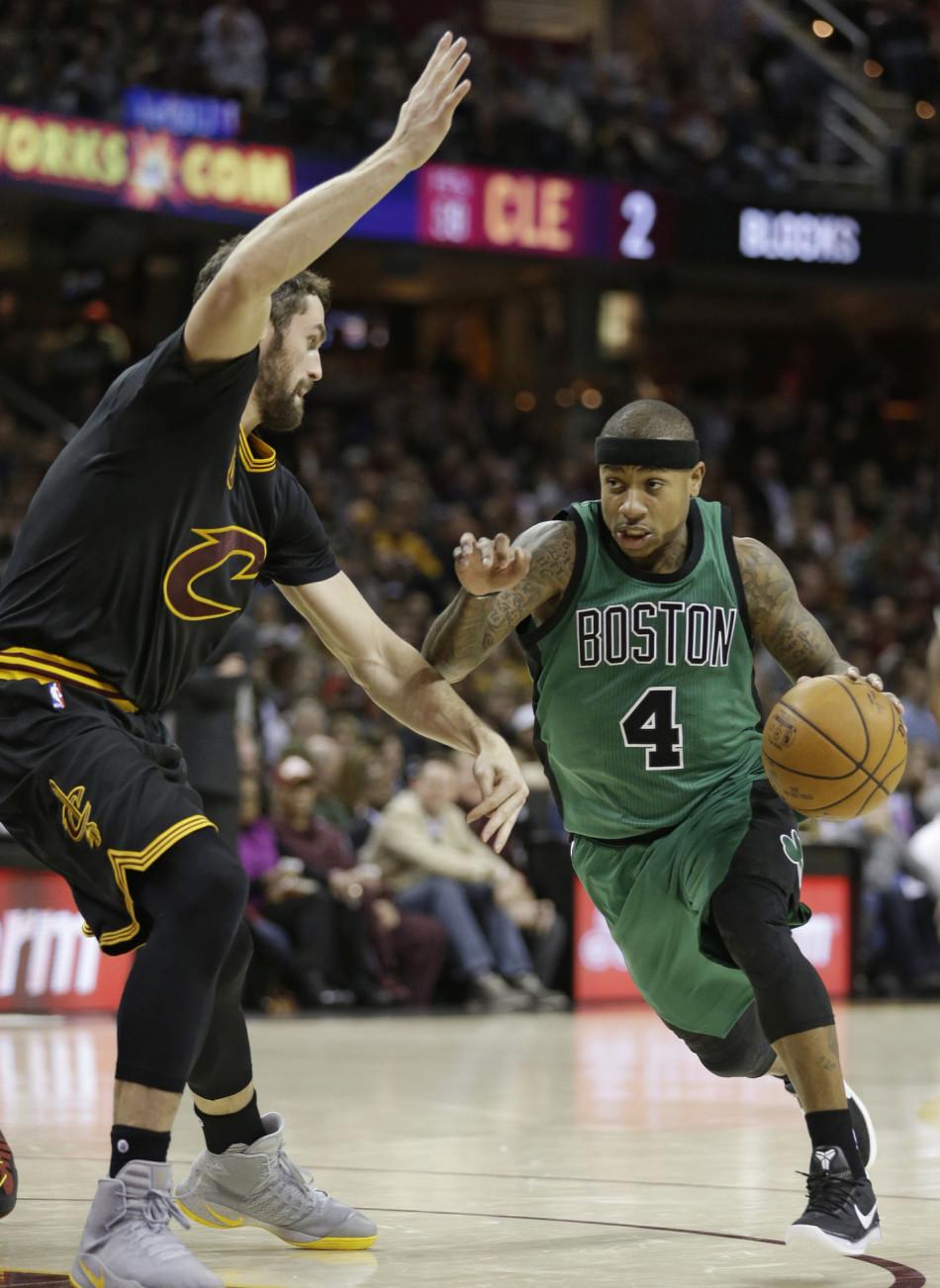 辅以中场 辅以中场