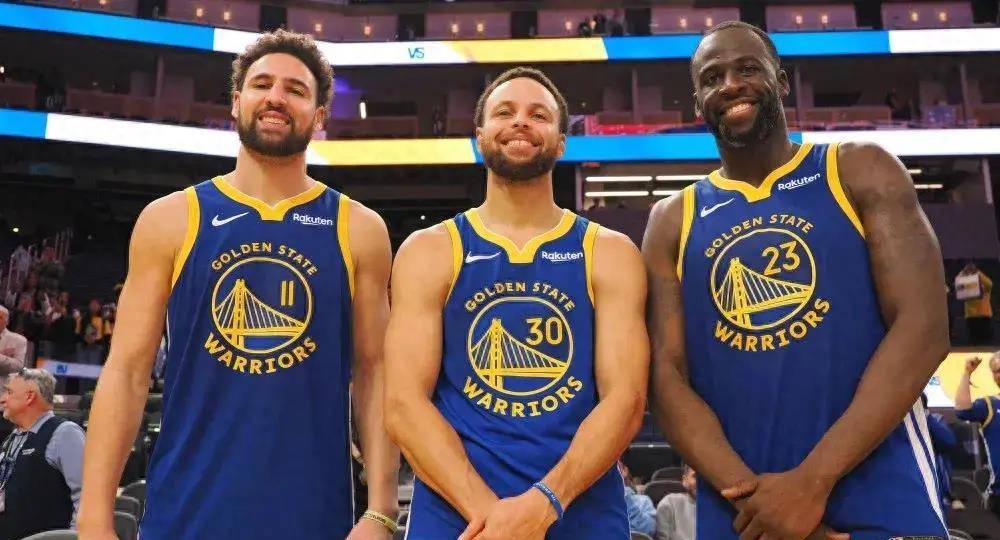 少一脚穿透 少一脚穿透