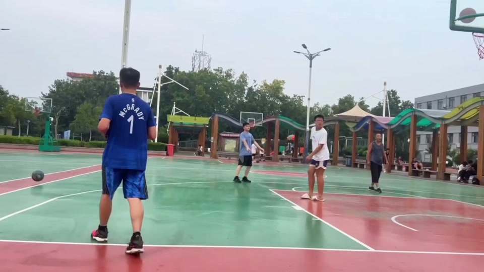 反击并存 反击并存
